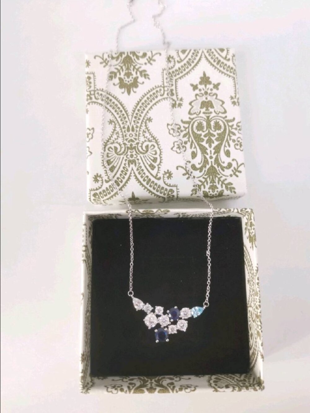 AGATHA PARIS Necklace Floral Cluster Full Diamond Pendant Clavicle For Women